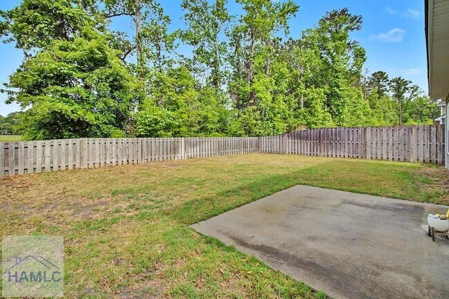 Building Photo - 785 Fairview Cir