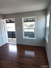 Building Photo - 5411 Myrtle Ave