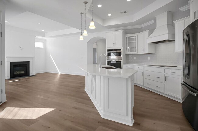 Building Photo - 3054 Constitution Ln