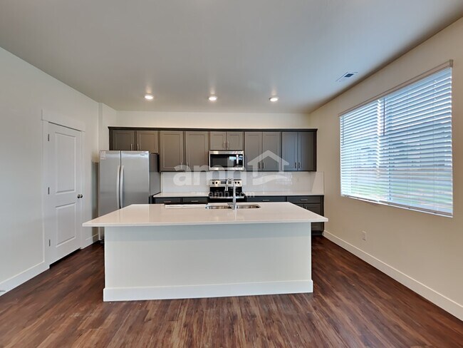 Building Photo - 3990 Patterdale Pl