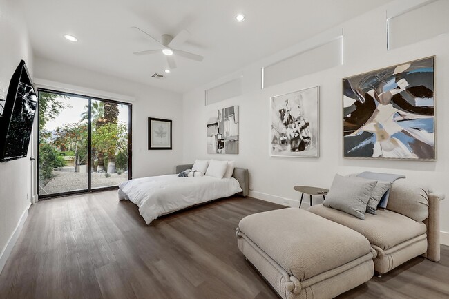 Building Photo - 71000 Los Altos Ct