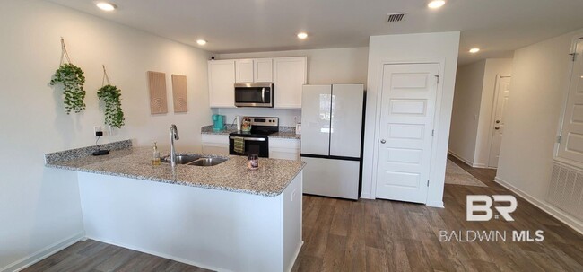 Building Photo - 24949 Ponder Lp