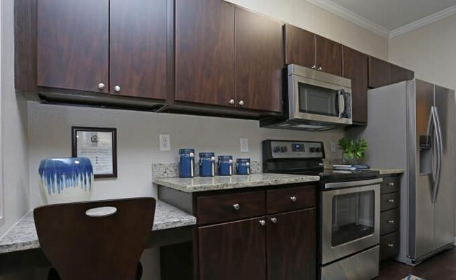 Building Photo - 1 bedroom in The Woodlands TX 77382