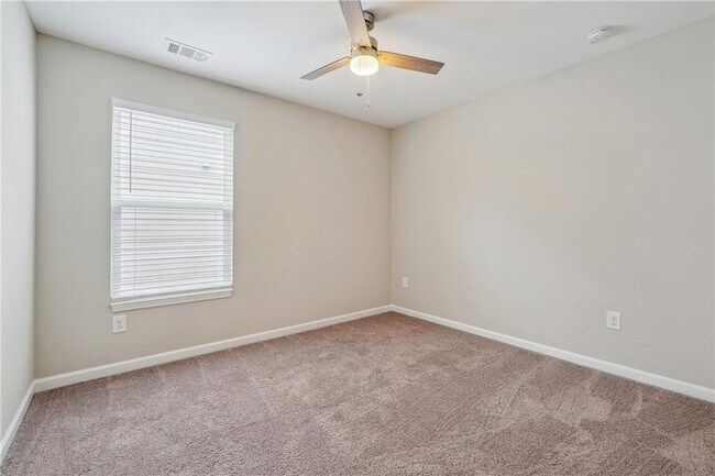 Building Photo - 4981 Bramblewood Cir