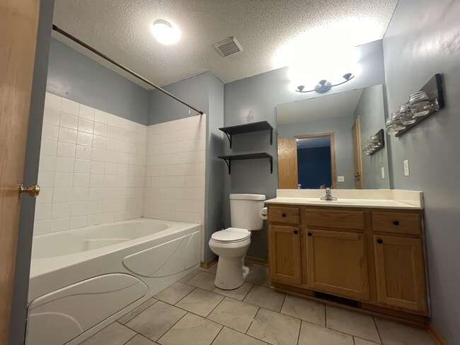 Building Photo - 14534 Lockslie Trail