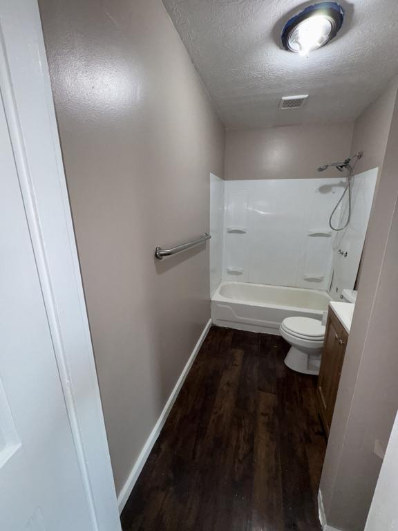 Building Photo - 1014 Considine Ave