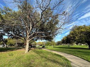 Building Photo - 3919 Cole Ave