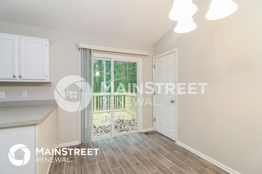 Building Photo - 306 Adelene Way