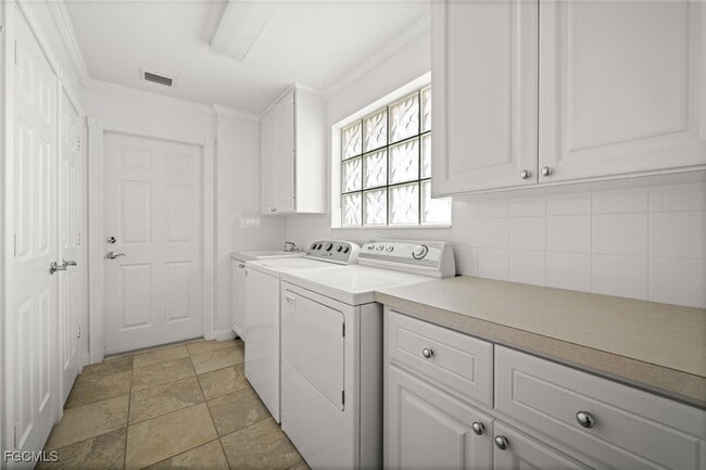 Building Photo - 7759 Ionio Ct