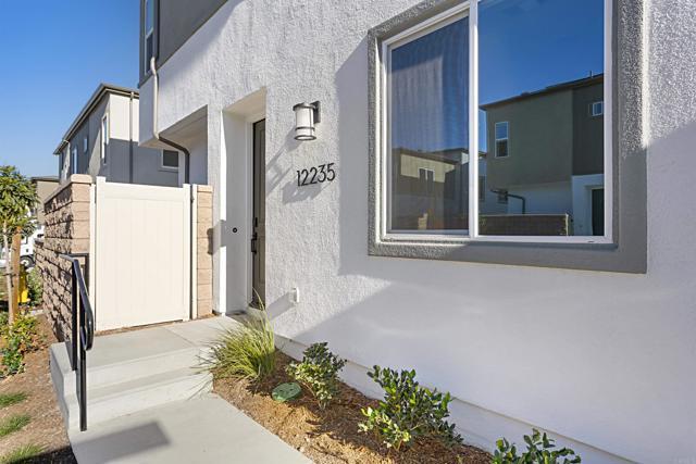 Building Photo - 12235 Halle Way