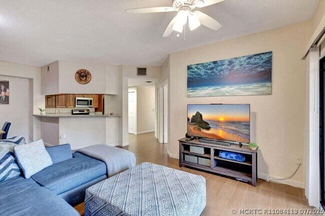 Building Photo - 2728 Anzio Ct