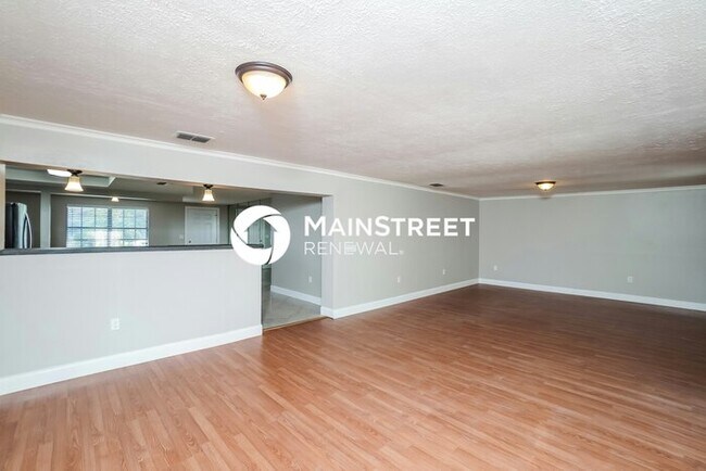 Building Photo - 3 Bedroom Pet-Friendly Home in Port Richey, FL with Main Street Renewal