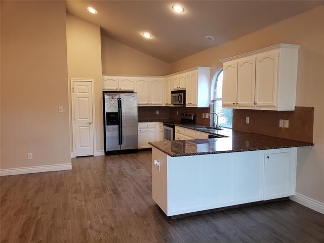 Building Photo - 820 Poncho Ln