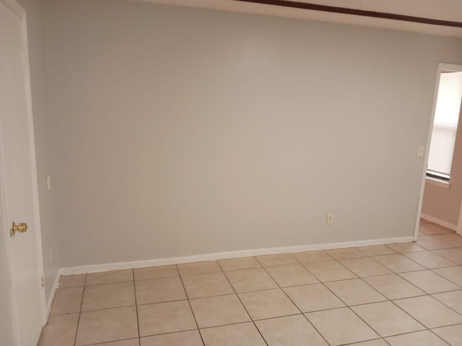 Building Photo - 6415 Sable Woods Dr E