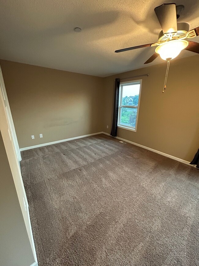 Building Photo - 1010 Van White Memorial Blvd