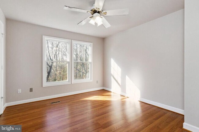 Building Photo - 6108 Joust Ln