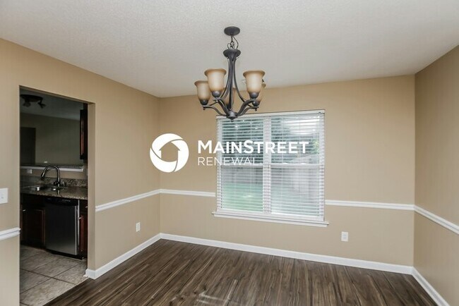 Building Photo - 4 Bedroom Pet-Friendly Home in Villa Rica, GA with Main Street Renewal