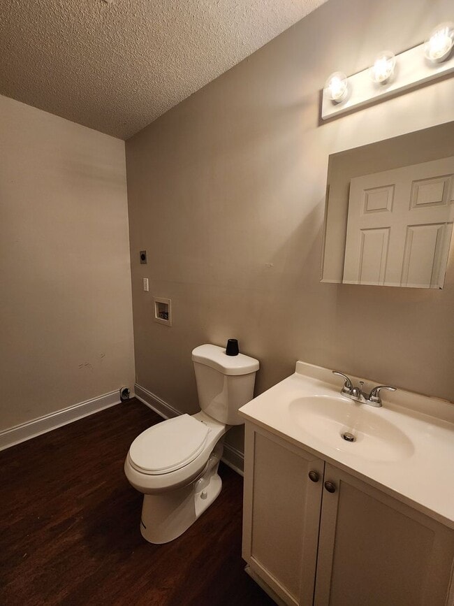 Building Photo - Arden Rental