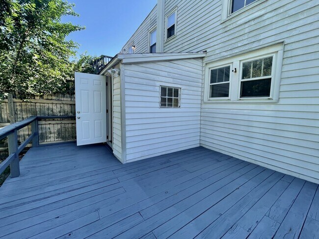 Building Photo - Adorable 3 Bedroom Twin FOR RENT in Millville NJ $1600