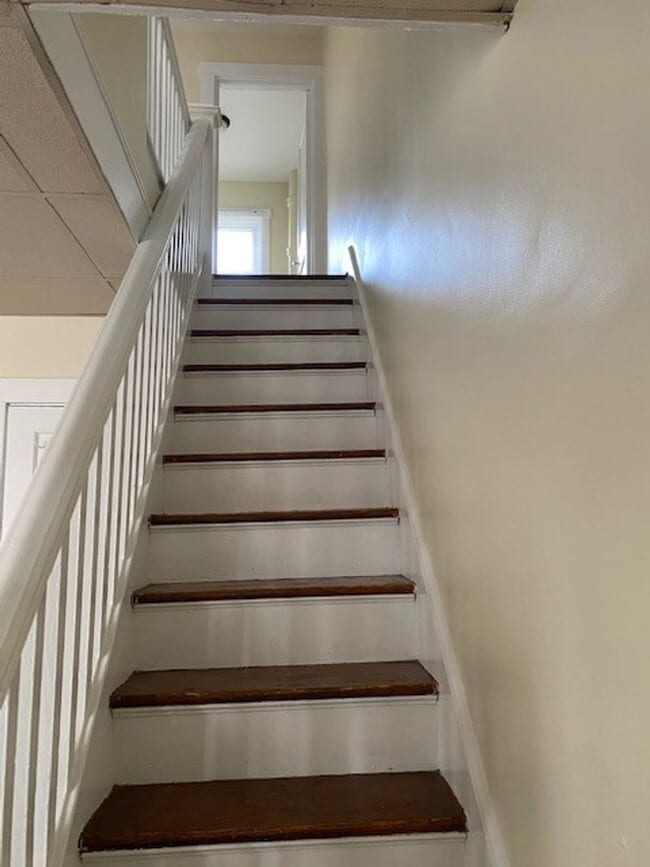 Building Photo - 321 Carroll St