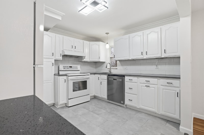 Building Photo - 3405 Willett Rd