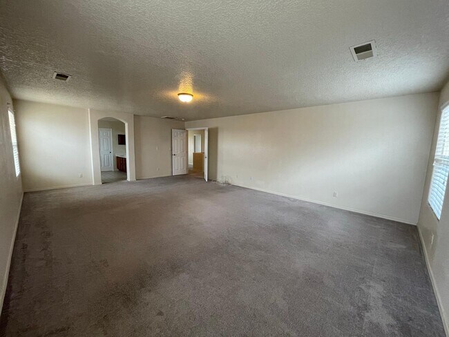 Building Photo - 9620 Sundoro Pl NW
