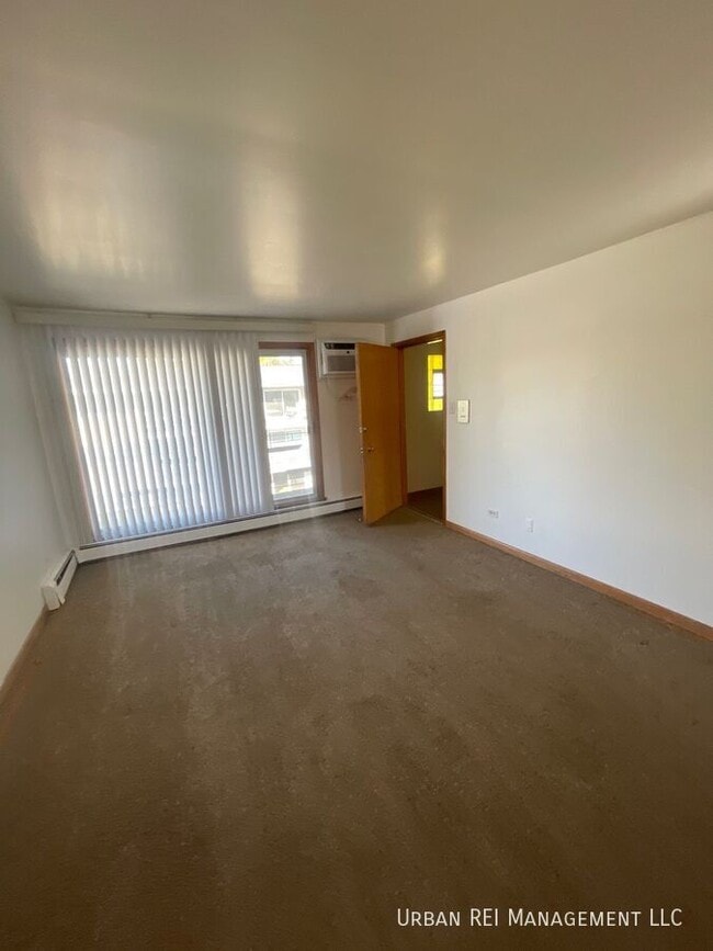 Primary Photo - 17385 70th Ave