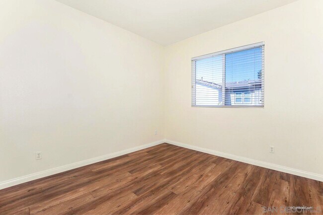 Building Photo - 9836 Lone Quail Rd