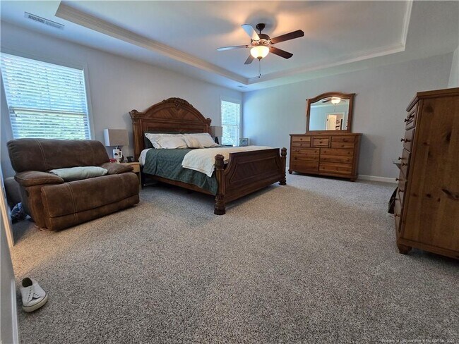 Building Photo - 410 Sedgefield Dr