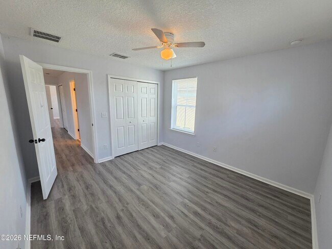 Building Photo - 157 Heron Landing Rd