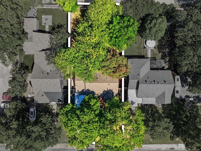 Building Photo - 9011 Angora St