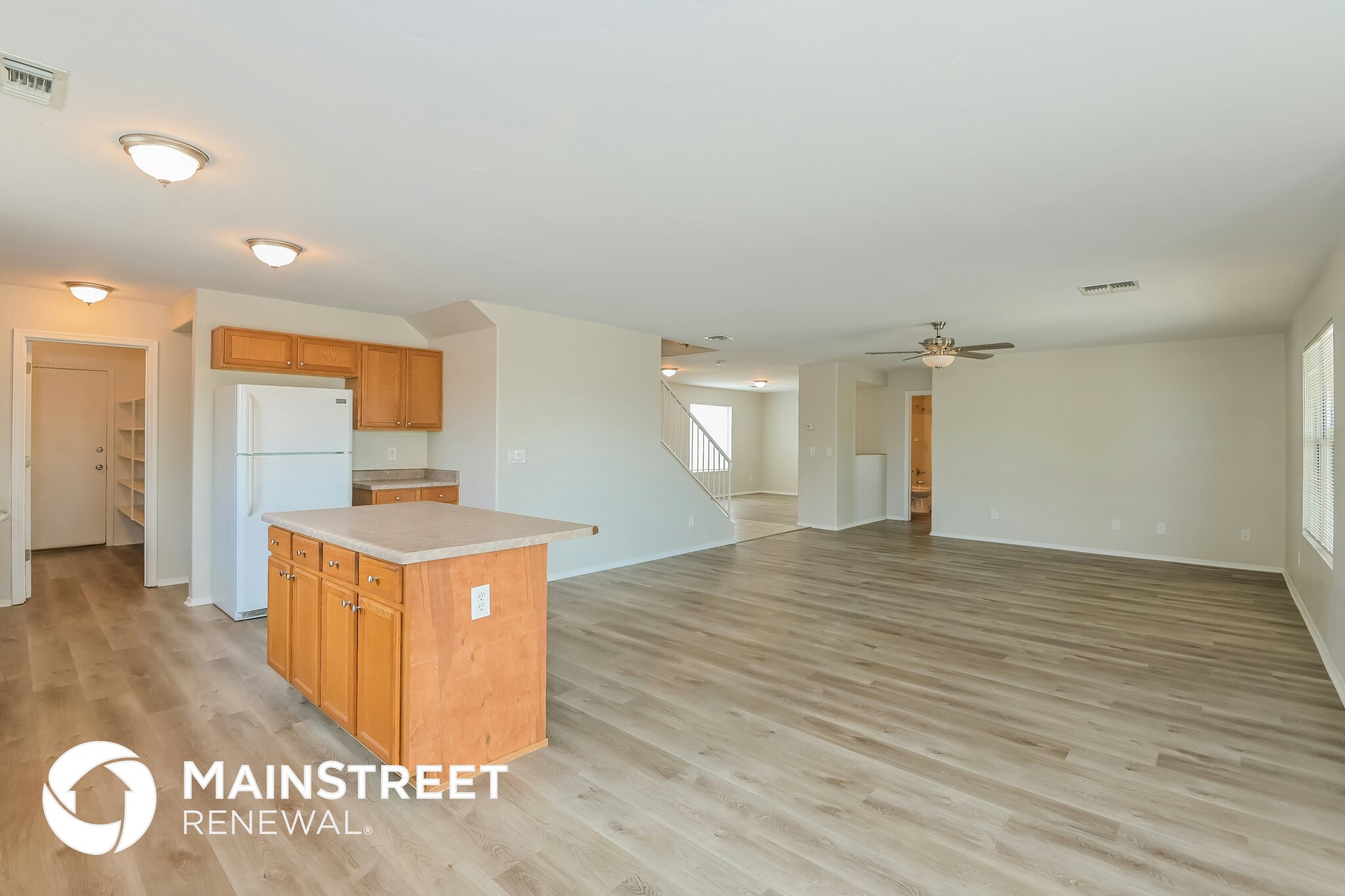 Building Photo - 5090 E Butterweed Dr
