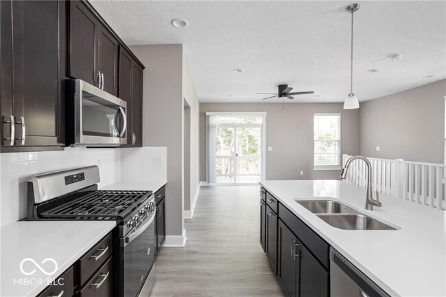Building Photo - 14450 Treasure Creek Ln