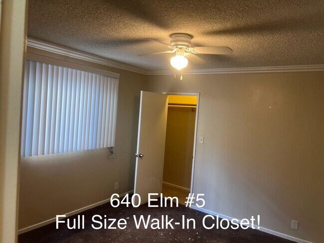 Building Photo - Walk to Downtown & Beach!!