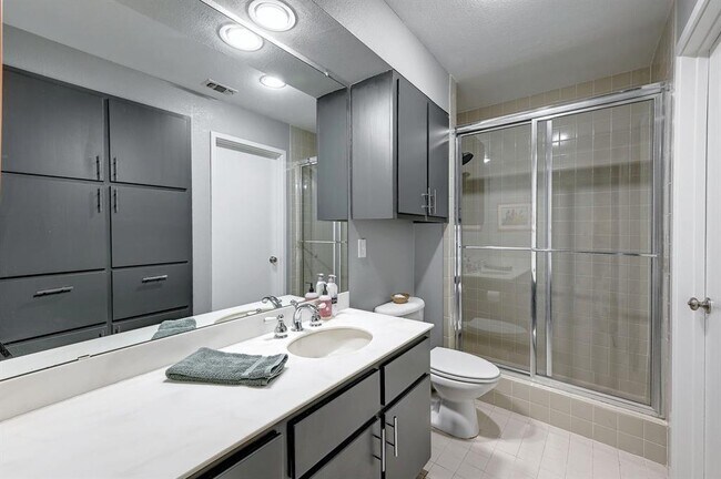 Building Photo - 1707 Spyglass Dr