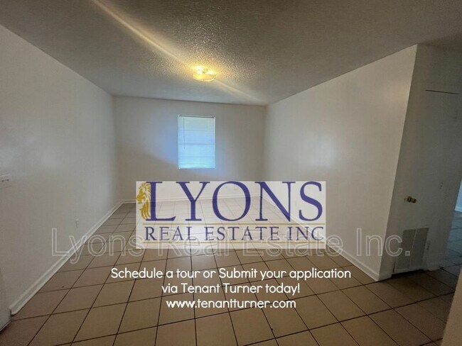 Building Photo - 1100 S Gordon Ave