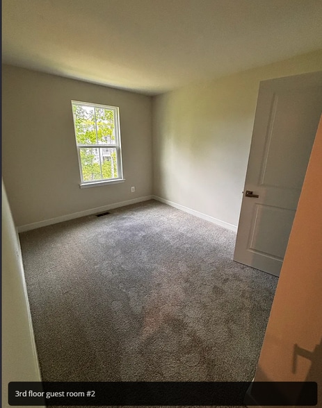 Building Photo - 1815 Bergerac Ct