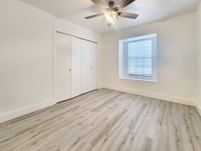 Building Photo - Beautiful 3 BR / 2 BA Home for Rent in Rou...