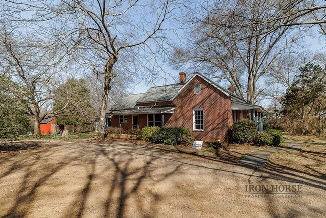 Building Photo - 1593 Archer Grove School Rd