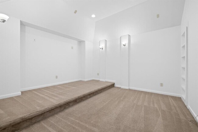 Building Photo - 20936 Prestwick Dr