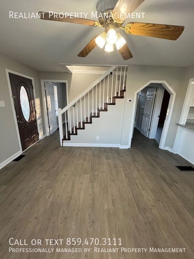 Building Photo - 400 Broadway-