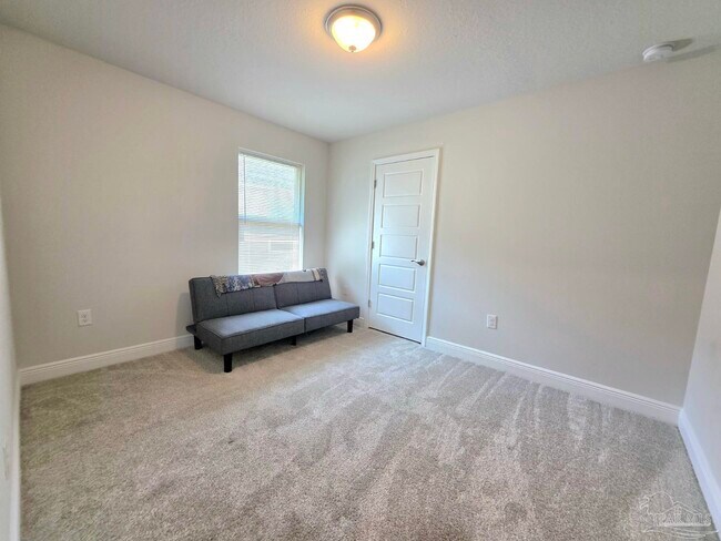 Building Photo - 1813 Leigh Lp