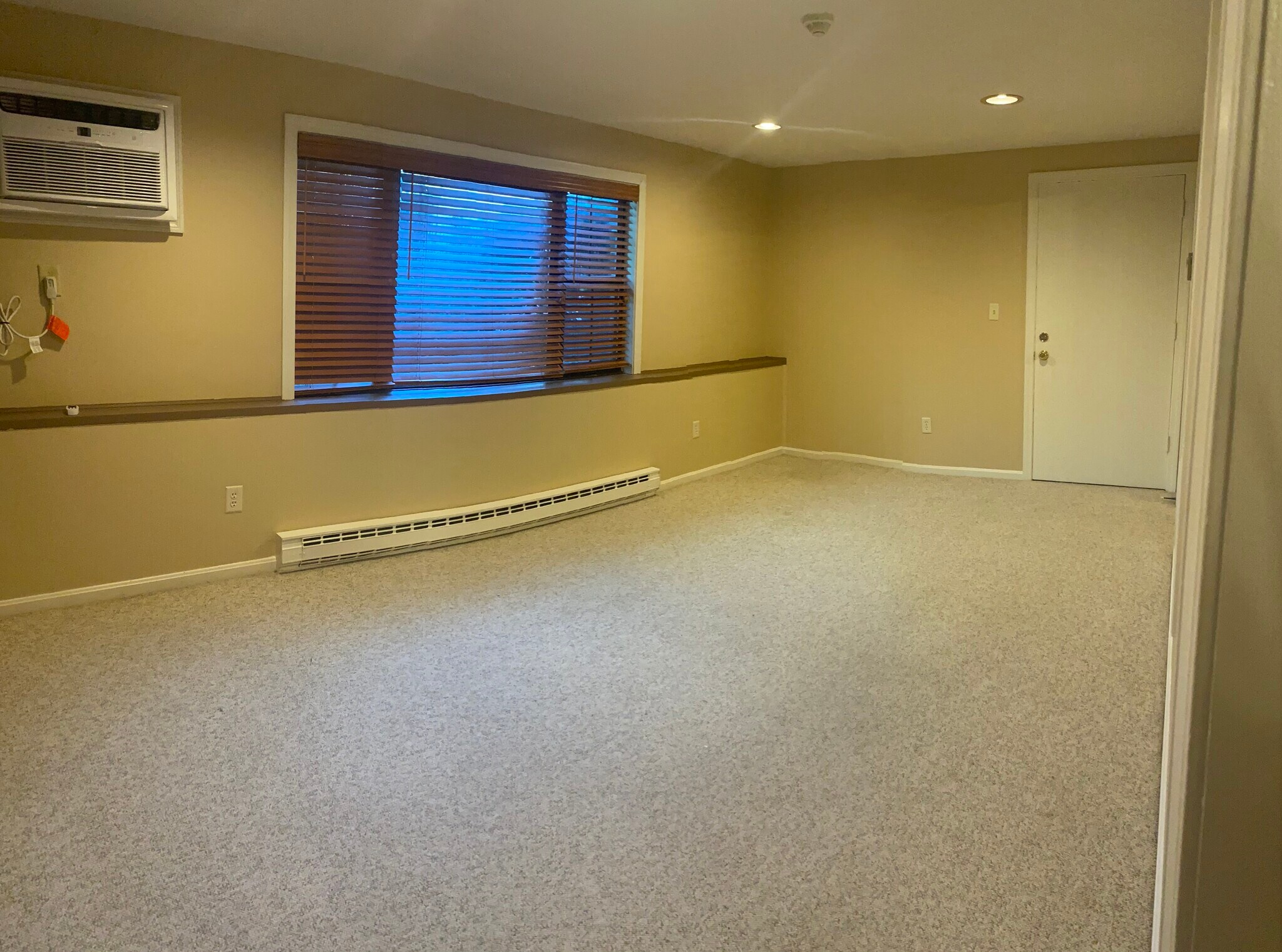 Living room - 23 Spencer Rd