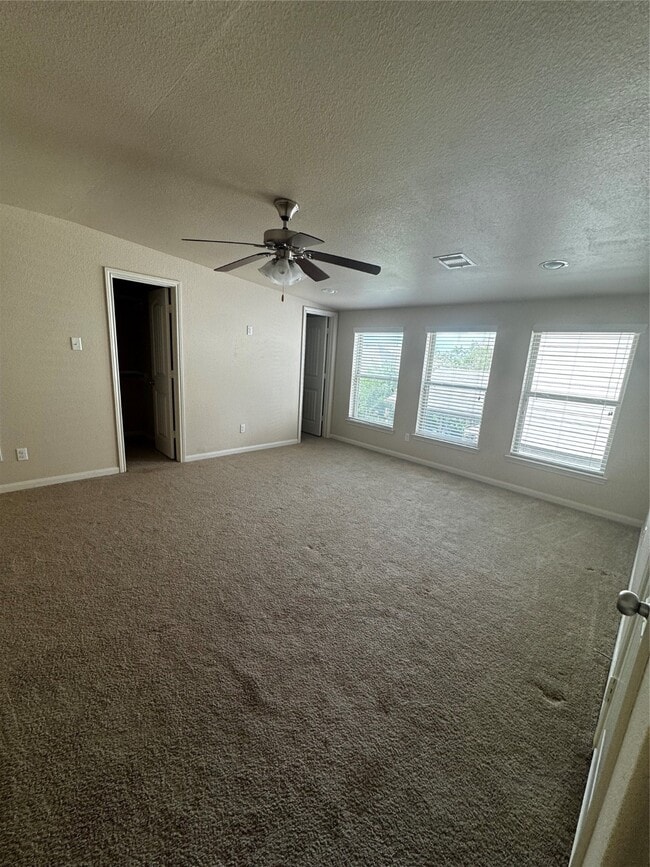 Building Photo - 5519 Casa Calvet Dr