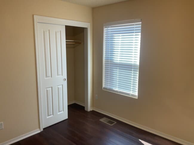 Building Photo - 3635 Buckskin Loop NE