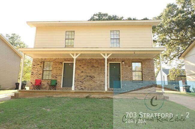 Primary Photo - 703 Stratford Dr