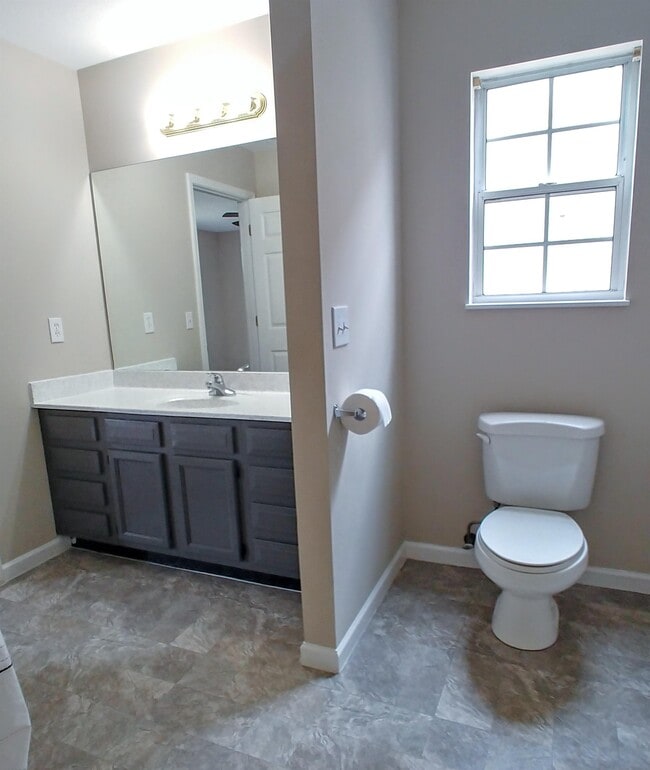 Building Photo - 3905 Hillside Terrace Ln