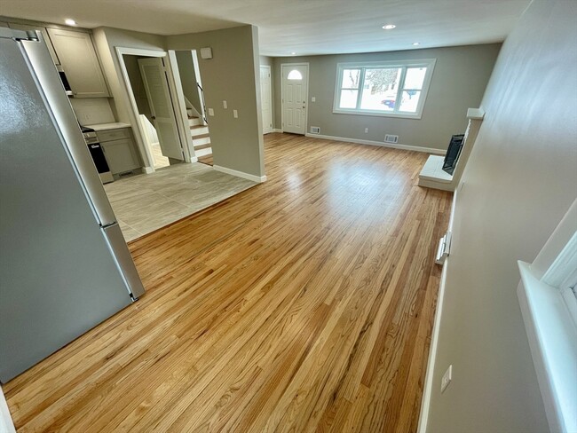 Building Photo - 34 Foster Dr