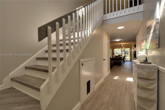 Building Photo - 2149 Discovery Cir W