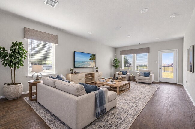 Building Photo - 14432 Sugar Pines Dr